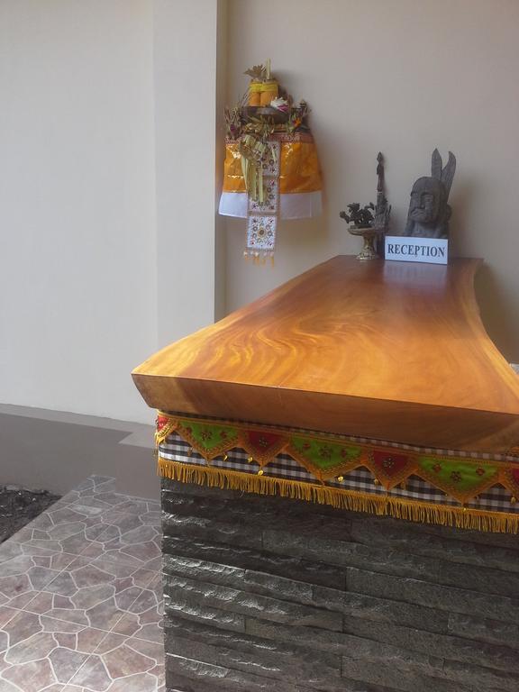 Casa de hóspedes Dewi Ayu 3*